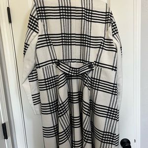 Torrid coat. Size 2